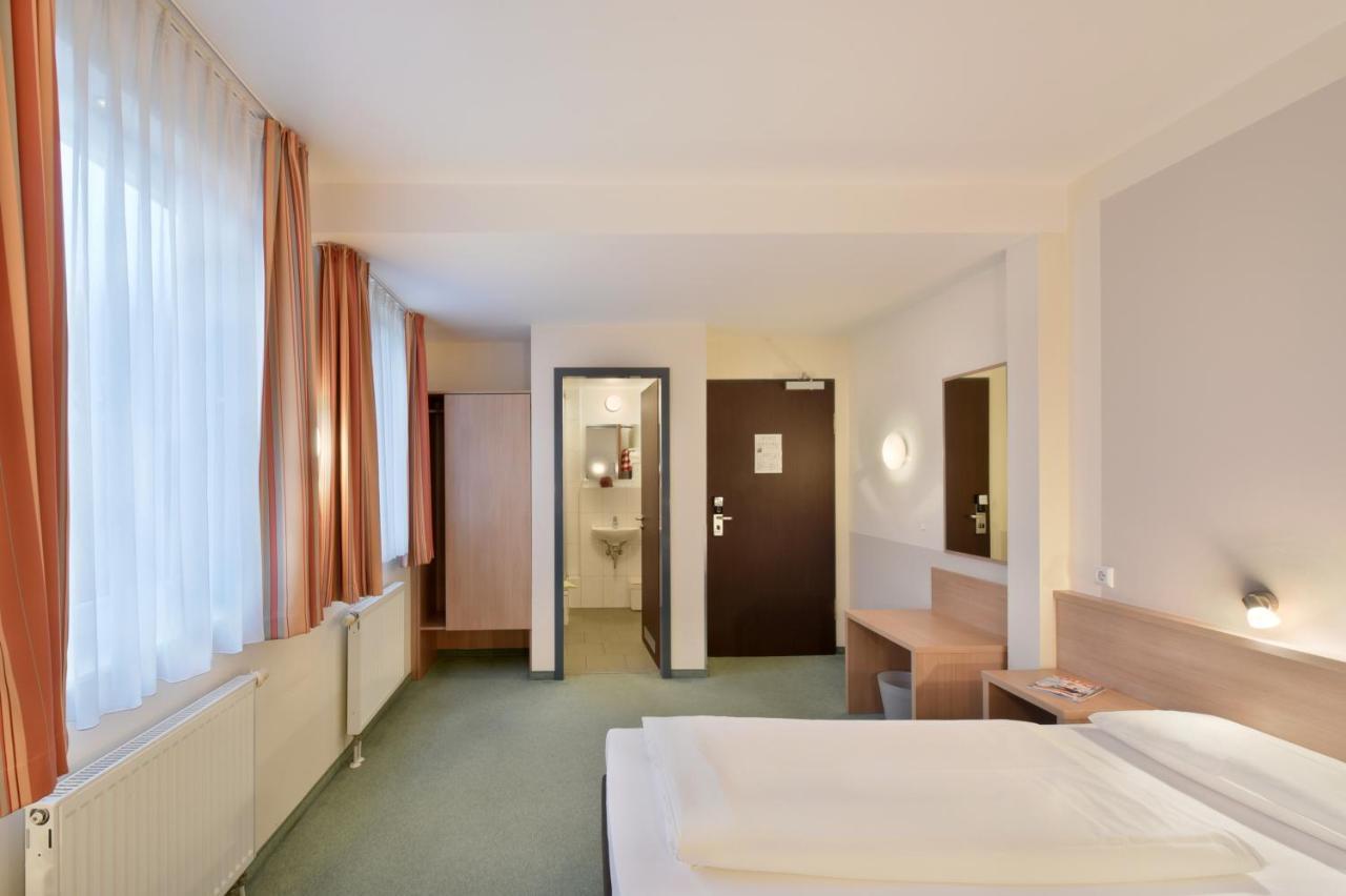Meinhotel Хамбург Екстериор снимка