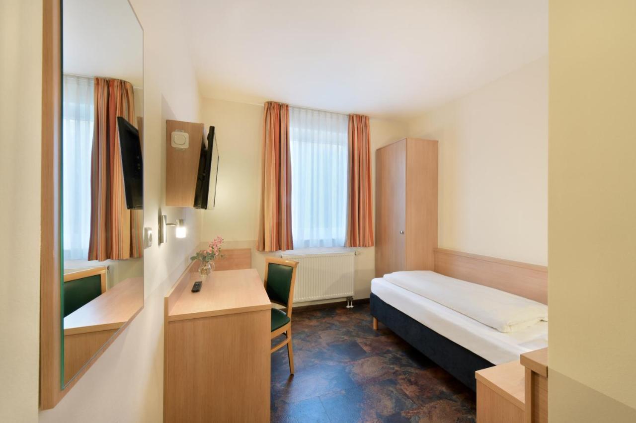 Meinhotel Хамбург Екстериор снимка